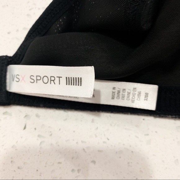 VSX Padded Sports Bra - Picture 4 of 5